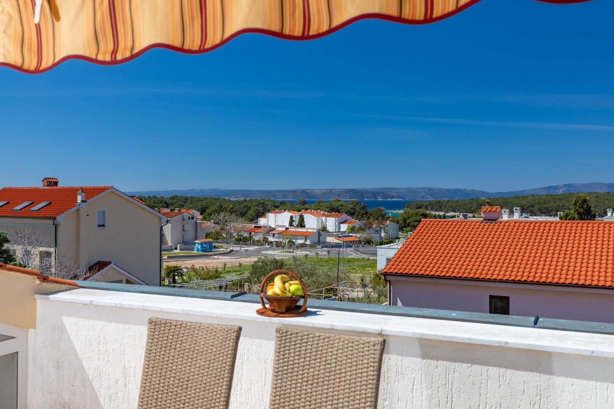 Apartments With A Parking Space Punat, Krk - 20553 외부 사진